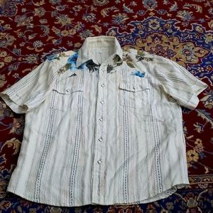 Comme des garçons mens size large shirt.